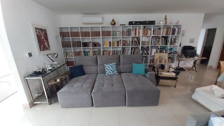 Casa Modernista | Piscina Climatizada y Spa | 5 Suites | Lag
