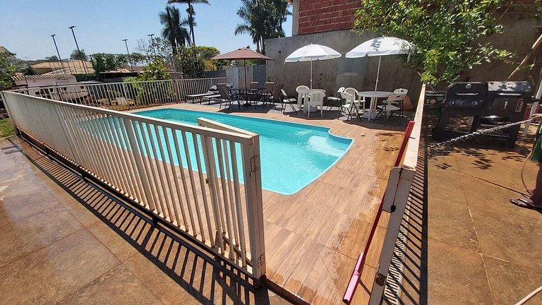 Casa Modernista | Piscina Climatizada y Spa | 5 Suites | Lag