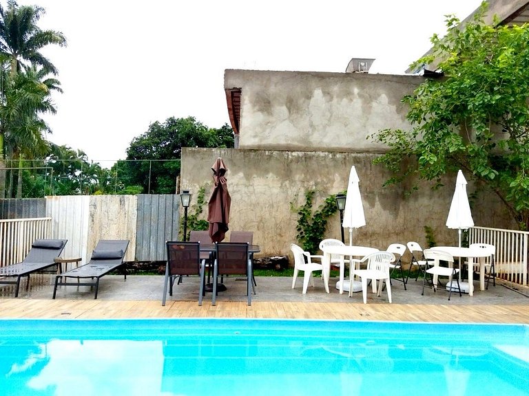 Casa Modernista | Piscina Climatizada y Spa | 5 Suites | Lag