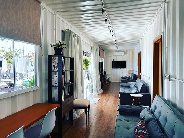 Villa Kubitschek | 4-Suite Villa, Heated Pool & Jacuzzi | La