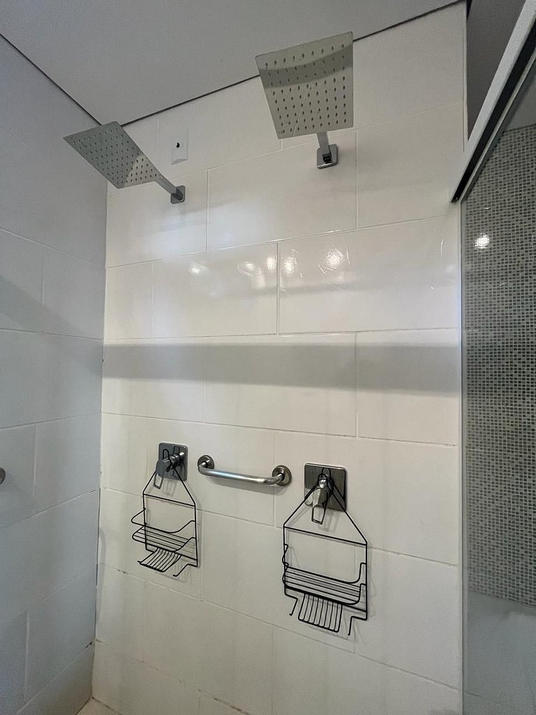 Villa Kubitschek | Villa de 4 Suites, Piscina Climatizada y