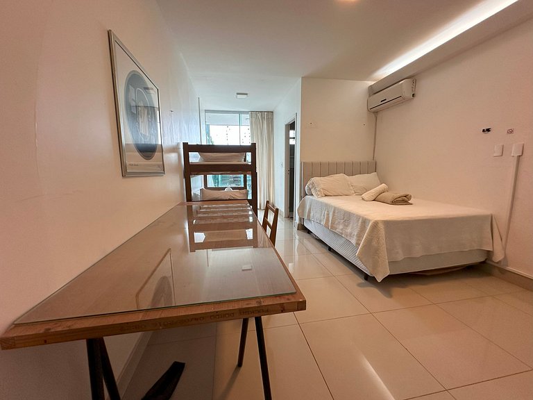 Casa Modernista | Piscina Climatizada y Spa | 5 Suites | Lag