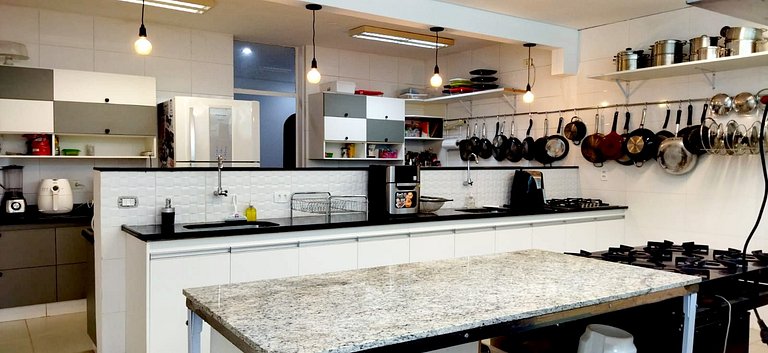 Casa Modernista | Piscina Climatizada y Spa | 5 Suites | Lag