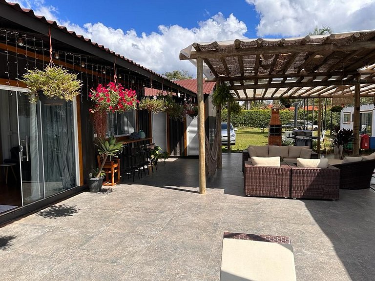 Villa Kubitschek | Villa de 4 Suites, Piscina Climatizada y