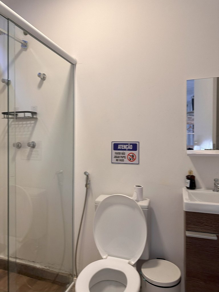 The Burle Max´s Room Villela Home Stay Lago Sul DF
